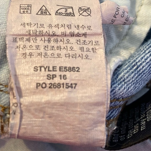 J. Crew High Rise Broken-In Boyfriend Denim Shorts - 29 - Picture 7 of 15